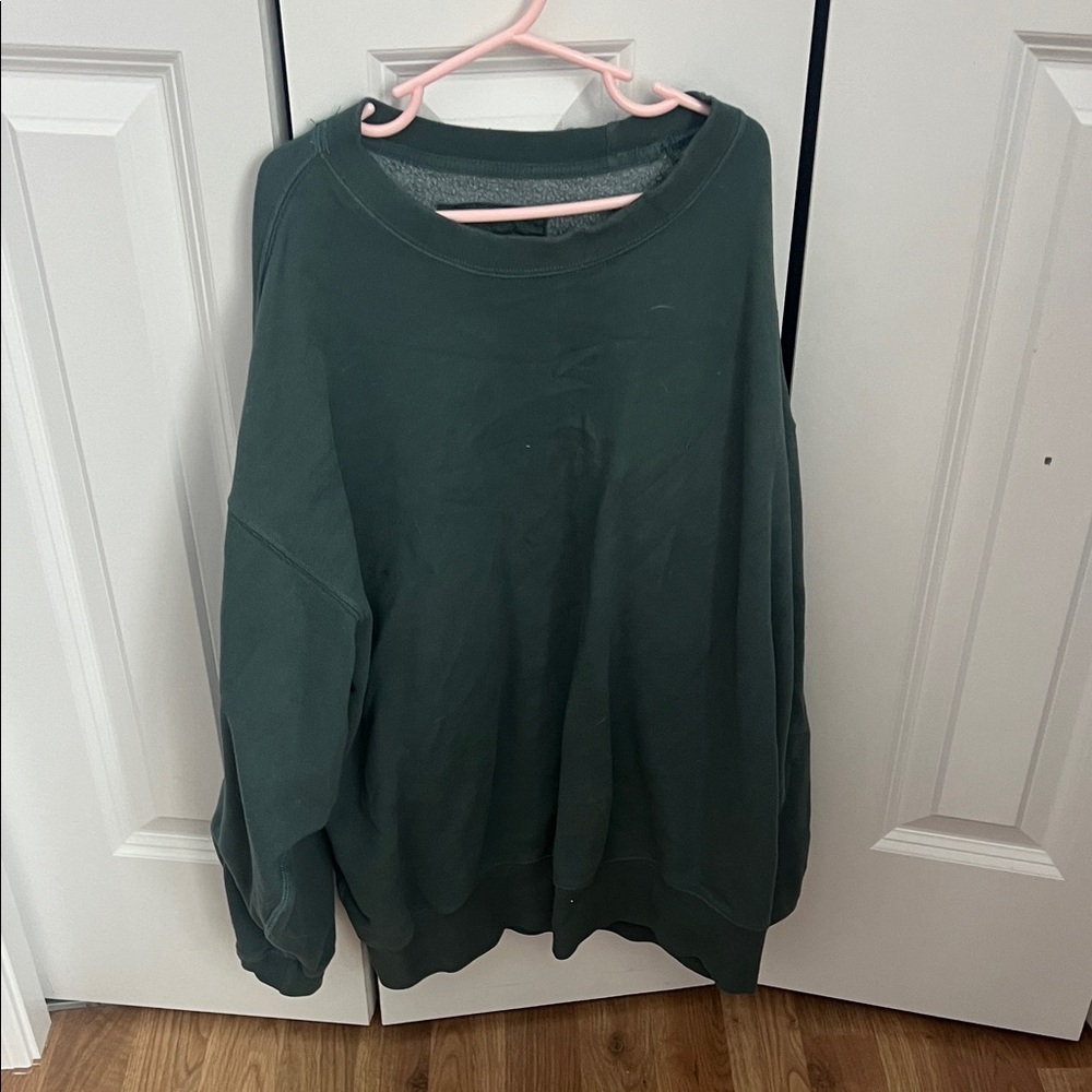 American Eagle Outfitters Green Sweatshirt